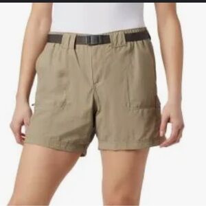$13 Columbia Women's Sandy River Cargo Shorts